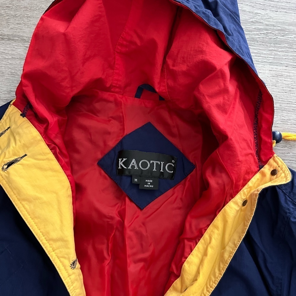 Vintage 90’s Kaotic Windbreaker jacket navy blue red yellow size medium M - Picture 4 of 6